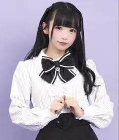 【新品未着用】Secret Honey クレリックストライプシャツのサムネイル