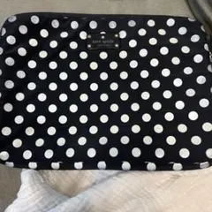 Kate spade NEW YORK ノートPCケースドット