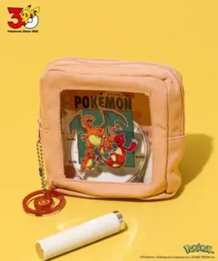 3COINS スリコ　ポケモン30周年 ミニポーチ リザードン進化柄