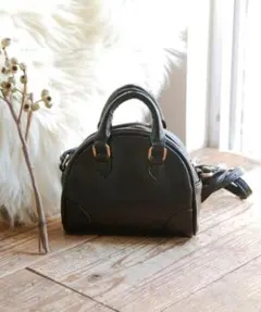 ommo ショルダーバッグ