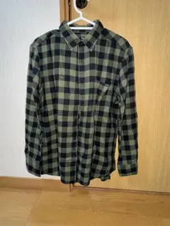 古着 ユニクロ UNIQLO オリーブグリーン ブラック チェック 長袖シャツ