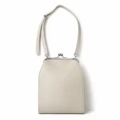 TAKEO KIKUCHI（タケオキクチ）レザー風ベージュショルダーバッグ