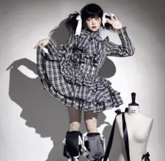 即納】CATCOCOONクラシカルドール 長袖 セットアップ 黒いストライプ