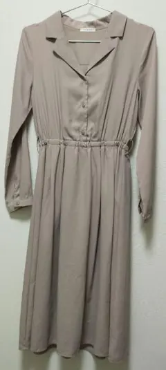 開襟シャツワンピース ミモレ丈 くすみピンクベージュ