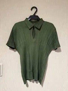 PLEATS PLEASE イッセイミヤケ　プリーツ半袖シャツ　ポロシャツ　L プリーツプリーズ PLEATS PLEASE 半袖ポロシャツ グリーン L - メルカリ