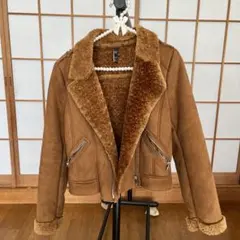 ZARA アウター　　ブラウン　ショートジャケット　フェイクファー