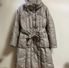 ☆新品[アルファキュービック]ダウンコート　ベージュ　ベルト付き　Aライン　9号