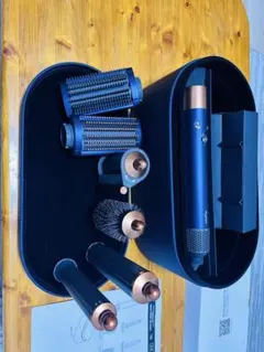 Dyson ヘアスタイリングツールセット 8点 - メルカリ