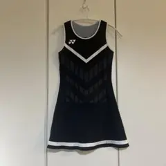 YONEX テニス バドミントン ワンピース Mサイズ 黒×白