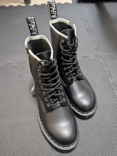 Dr.Martens　1460 ZIP WHITE STITCH［箱無し］