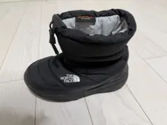 片足　　THE NORTH FACE ブラックブーツ　ヌプシ