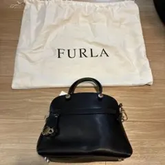 たっちー★【極美品】フルラ GALASSIA M ボストンバッグ 黒 たっちー様専用☆【極美品】フルラ GALASSIA M ボストンバッグ 黒