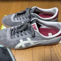 オニツカタイガー トクテン グレー×ガムソール 27.5cm