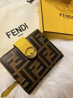 FENDI 二つ折り財布 ブラウン/イエロー