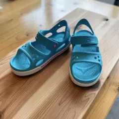 crocs 18.5cm c12
