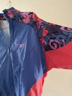 Reebok グラフィックプリント ナイロンジャケット
