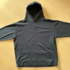 シンプル無地ブラック　フード付きパーカー 長袖 メンズ　レディース　サイズＳーM