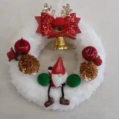 クリスマスリース サンタとリンゴの飾り