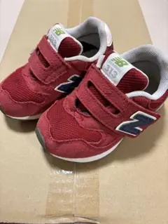 New Balance 313 レッド スニーカー　13.5cm