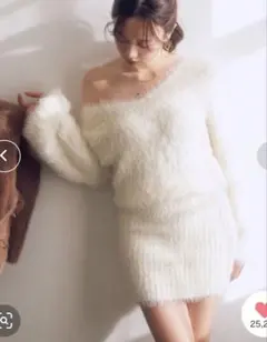 リゼクシー　シャギーニットワンピース　ホワイト