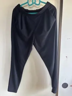 UNIQLO ブラック ハイウエスト スリムフィットパンツ S