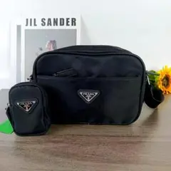 PRADA ノベルティ ショルダーバッグ 男女兼用 f1