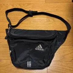 アディダス　ウエストポーチ　黒