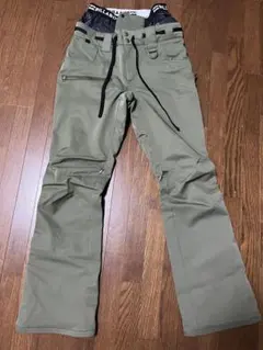 【billabongビラボン】スノーボードウェア　パンツ　カーキ