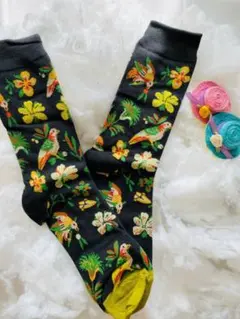 復活！靴下　鳥グリーンソックス　プレゼントやお揃いでも！　とり　グリーン