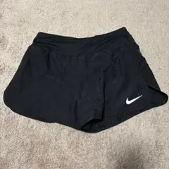 Nike DRI-FIT ショートパンツ