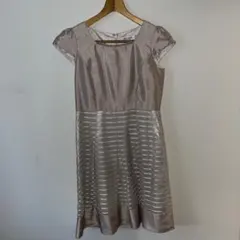 パーティードレス　ベージュ　11号