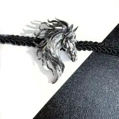 帯留め　ブローチ　帯留　馬　干支　冬　アンティーク　黒　シルバー　帯締め　三分紐