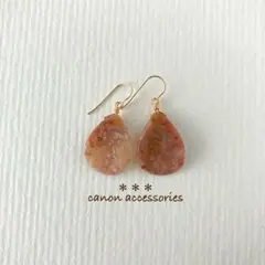 14kgfピアス / ピンクモスアゲート ペアシェイプ 花びら