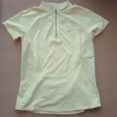 Nike ハーフジップ トップス イエロー半袖