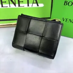 【極美品✨】BOTTEGA VENETA　コンパクト財布　2つ折り　カセット