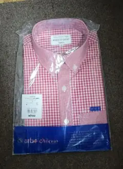 赤と白のチェック 半袖シャツ　ギンガムチェック