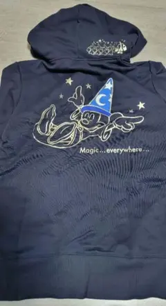 東京ディズニーリゾート ファンタジア 魔法使いの弟子ミッキー パーカー Lサイズ