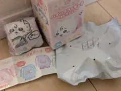 ちいかわベビー　ハイハイフィギュア　巾着　モモンガ2点セット