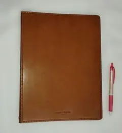 courrèges(グレージュ)B5サイズ革製バインダー B5レザーバインダー