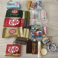 ガチャガチャ　お菓子　15点
