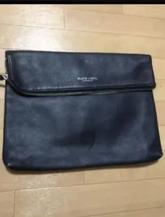 クラッチバッグ　ネイビー