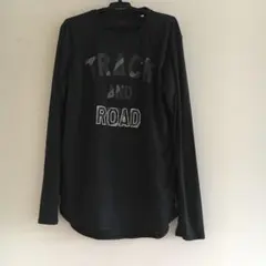 アシックスロングTシャツ