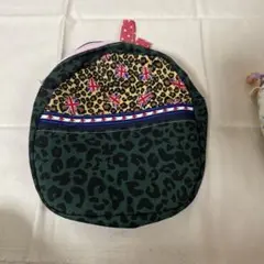 Item thumbnail for item e5dbc415-0019-4613-b672-35a88529f18b