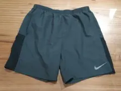 NIKEナイキ　ランニングパンツ　メンズL　グレー　トレーニング　インナー付匿名