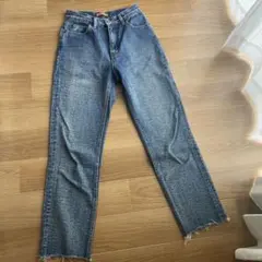 トゥデイフル todayful デニムパンツ 24 カットオフのサムネイル