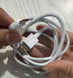 Lightningケーブル USB-A ホワイト