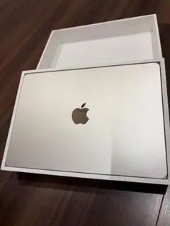 M4 MacBook Air 13インチ　メモリ24GB 512GB