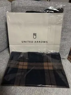UNITED ARROWS マフラー　ギフトボックス付き