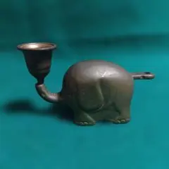 象の形の金属製キャンドルホルダー