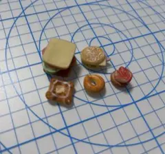 ミニチュアフード パン5点セット